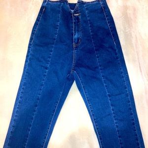 Woman’s SHEIN skinny jeans size XS